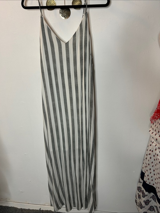 Staccato Dresses & Skirts - Staccato White and Gray Striped Maxi Dress